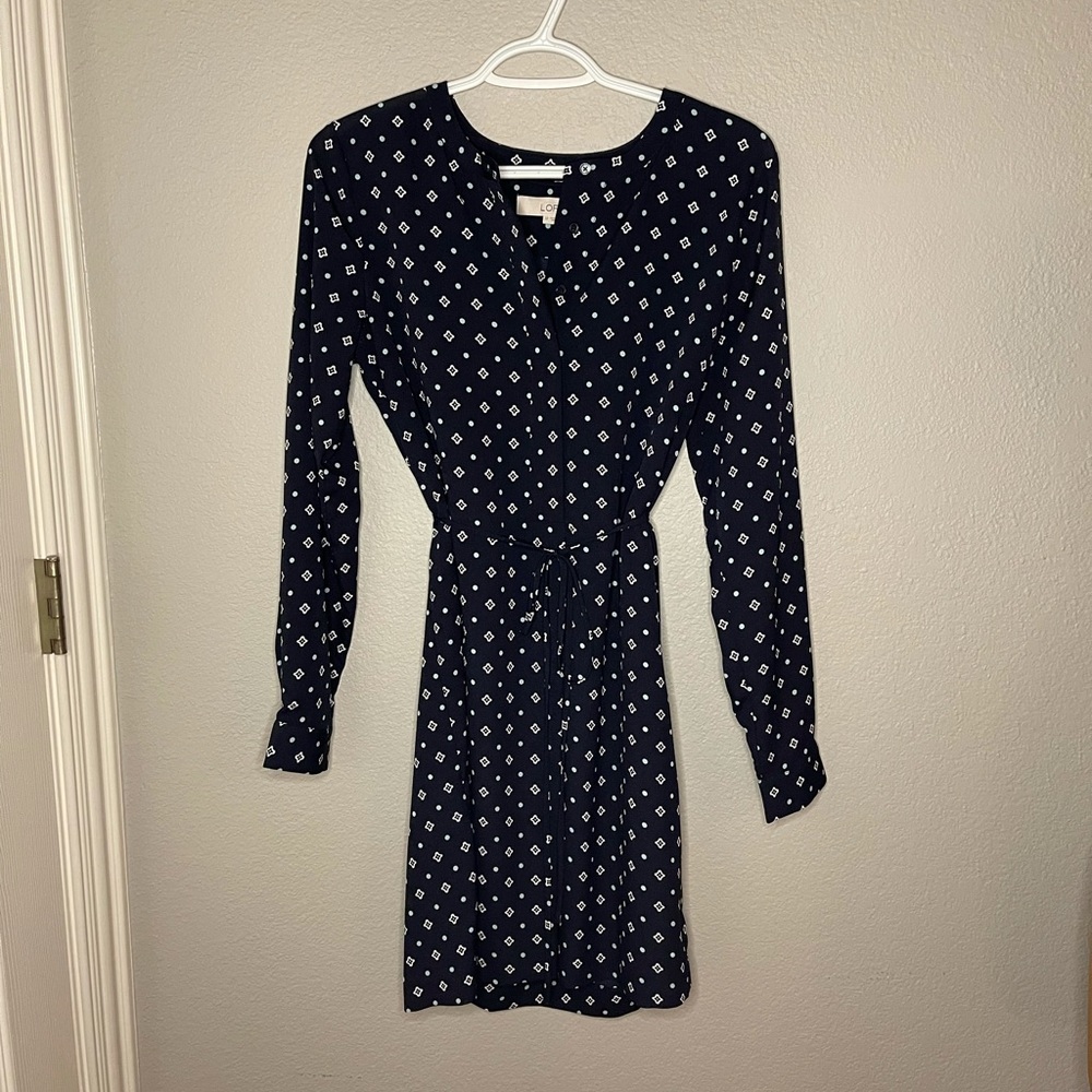New SP dress from The Loft Really cute & comfy Navy blue